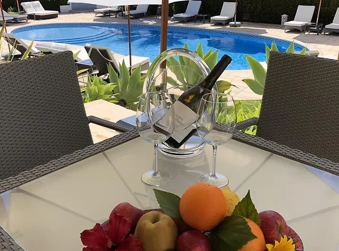 Balaia - Luxury Boutique 阿尔布费拉