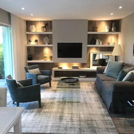 Balaia - Luxury Boutique *