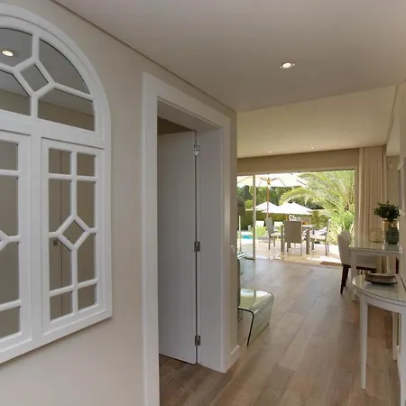 Balaia - Luxury Boutique